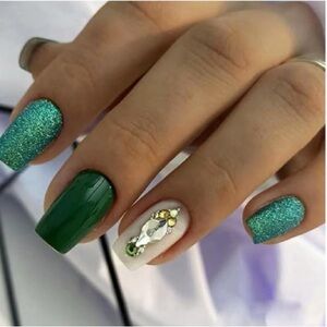 Emerald Green & Green Glitter & White with silver & Gold Sequins Press-On Nails